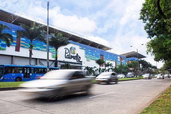 Palmetto Plaza