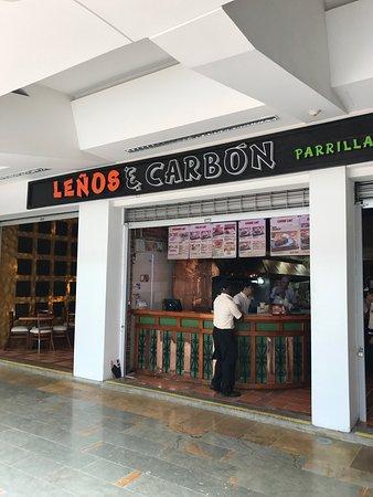 Leños y Carbón Unicentro