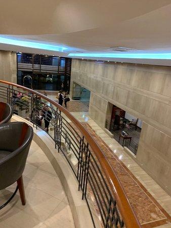 Hotel NH Royal Cali