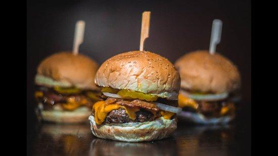 Juniors Burger Truck